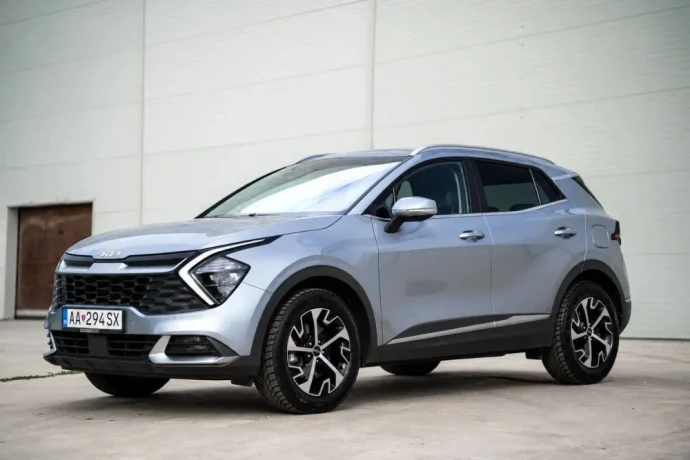 kia-sportage-16-t-gdi-gold-at-sk-auto-neburane-fabricka-zaruka-big-0