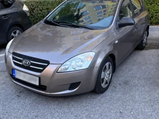 kia-ceed-sw-kia-ceed-sw-benzin-77-kw-5d-stk-012027-220-000-km