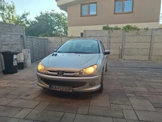 peugeot-206-14-benzin-55kw-manual-prevodovka