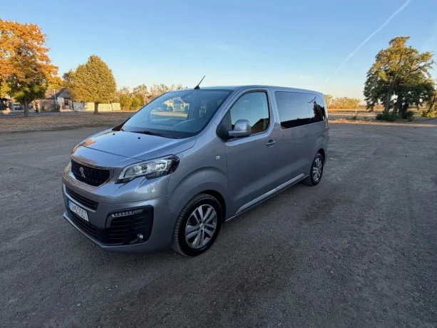 peugeot-traveller-20-bluehdi-business-big-0