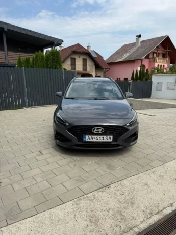 hyundai-i30-cw-kombi-style-6st-manual-big-0