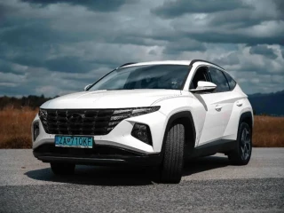 hyundai-tucson-16-t-gdi-phev-premium-4x4-132kw180hp-a6