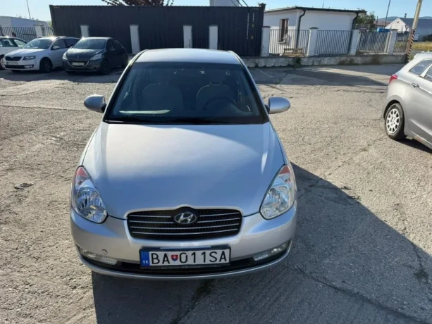 hyundai-accent-14-71kw-rv-2007-stk-do-72028-big-0