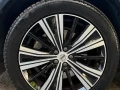 volvo-xc60-b4-benzin-plus-bright-145-kw-45500-km-1-majitel-small-3