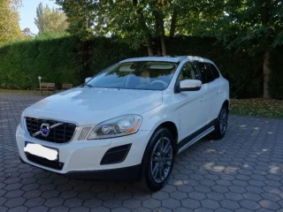 volvo-xc60-d5-158kw-awd-summum-geartronic-158kw215hp-a6