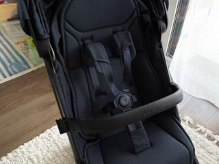 joolz-aer-2-dark-navy-blue-s-madlom-ako-novy-v-zaruke