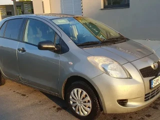 toyota-yaris-10-vvt-i-base-51kw69hp-m5