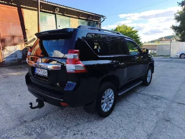toyota-land-cruiser-28-d-4d-active-at-130kw177hp-a6-big-1