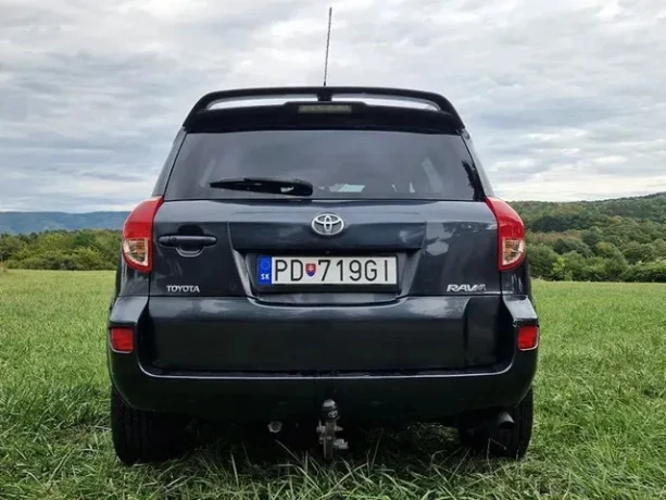 toyota-rav4-22-d-4d-180-sol-130kw177hp-m6-big-2