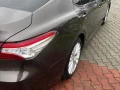 toyota-camry-25-hybrid-executive-e-cvt-130kw177hp-a1-small-2