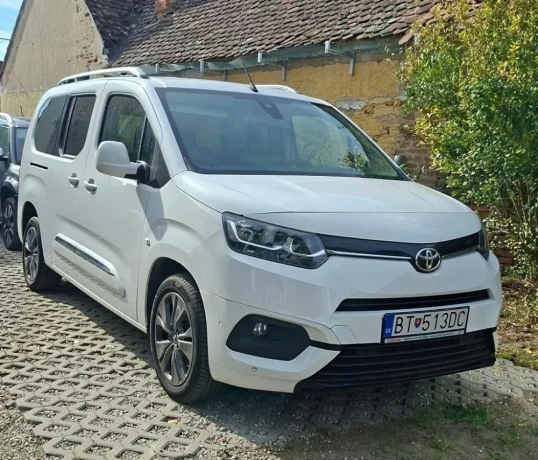 toyota-proace-city-verso-12t-130-long-family-comfort-family-7-at-96kw131hp-a8-big-0