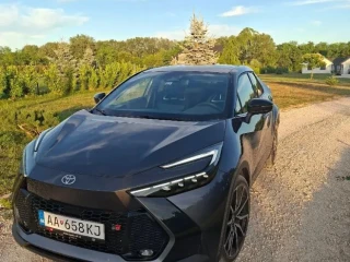 toyota-c-hr-20-hybrid-gr-sport-premiere-edition-awd-i-e-cvt-112kw152hp-a1
