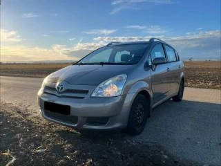 toyota-corolla-verso-16-vvt-i-terra-base-81kw110hp-m5