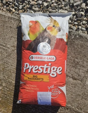 20-kg-vrece-krmiva-pre-big-parakeets-big-0