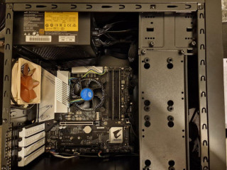 gigabyte-b560m-aorus-pro-ax-lga-1200-intel-g6405-32gb