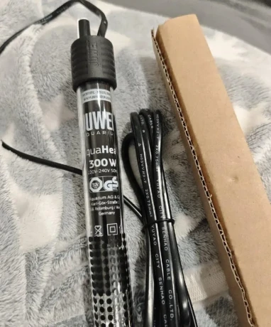 ohrievac-vody-juwel-300w-big-0