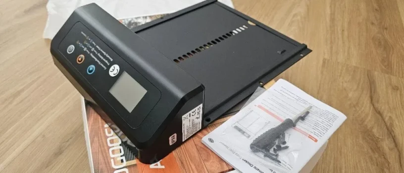 automaticke-dvierka-do-kurnika-s-casovacom-big-4