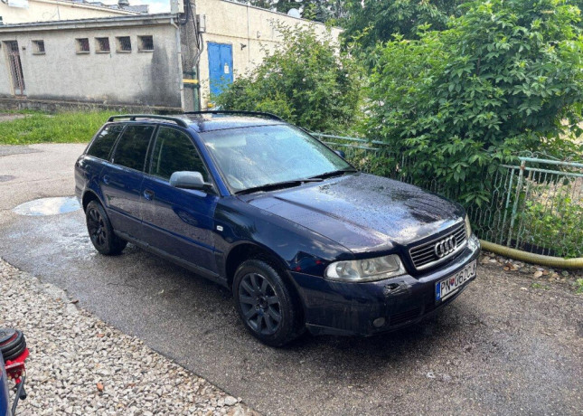 audi-a4-b5-19tdi-big-0
