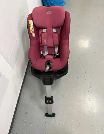 britax-romer-dualfix-i-size-big-0