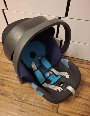 cybex-anton-m-i-sizezakladna-na-isofix-big-1