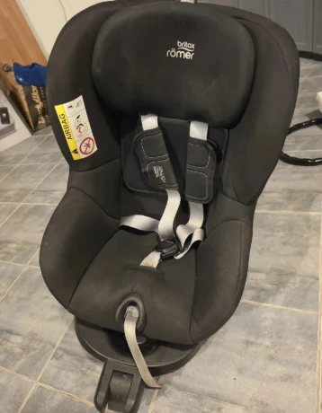 britax-romer-360-otocna-autosedacka-big-1