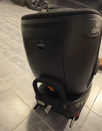 britax-romer-360-otocna-autosedacka-big-4