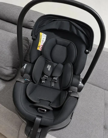 britax-romer-autosedacka-baby-safe-pro-vario-base-5z-bundl-big-1
