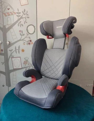 autosedacka-recaro-monza-nova-is-big-0