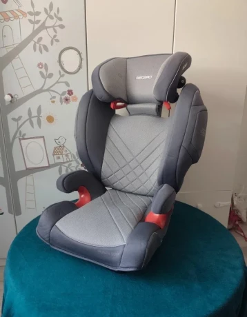autosedacka-recaro-monza-nova-is-big-1