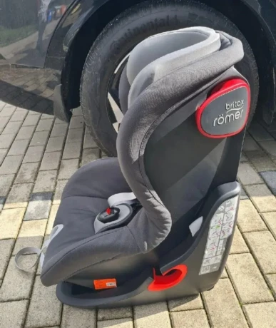 britax-romer-king-il-9-18kg-big-1
