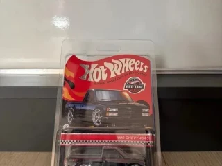 hot-wheels-rlc-1990-chevy-454-ss-black