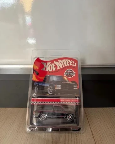 hot-wheels-rlc-1990-chevy-454-ss-black-big-0
