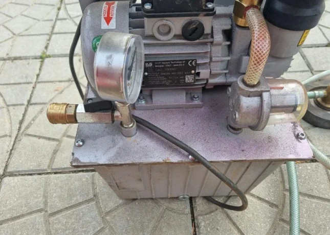 vakuova-pumpa-dvp-lb4-9601057-big-1