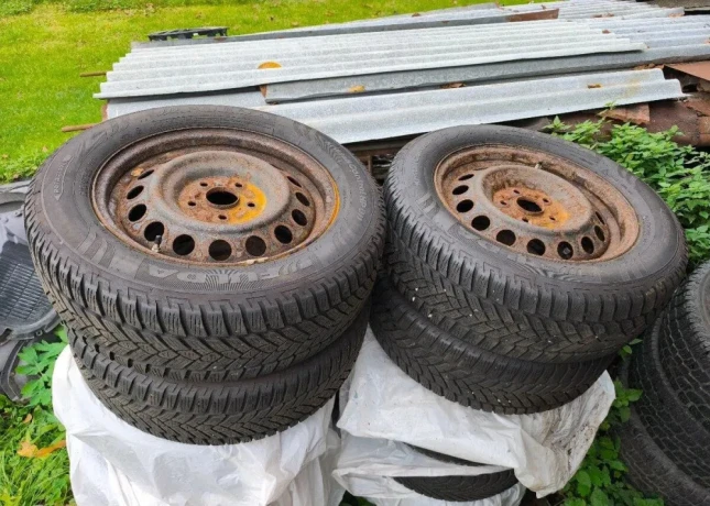 plechove-kolesa-suzuki-5x1143-r16-a-gumy-21560r16-big-0