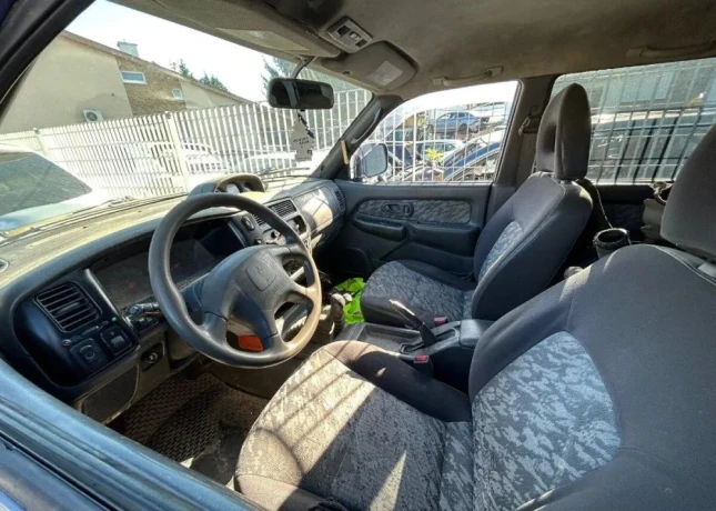 lacno-rozpredam-mitsubishi-l200-na-nahradne-diely-big-2
