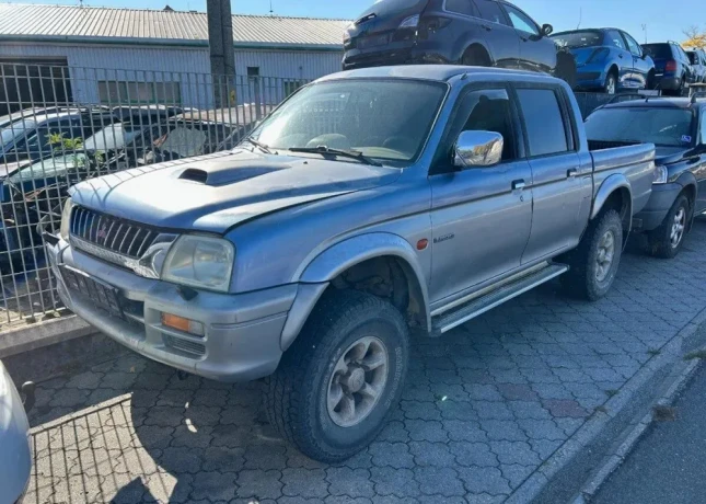 lacno-rozpredam-mitsubishi-l200-na-nahradne-diely-big-0