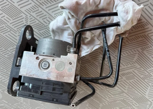predam-abs-modul-vag-5q0-614-517-d-big-1