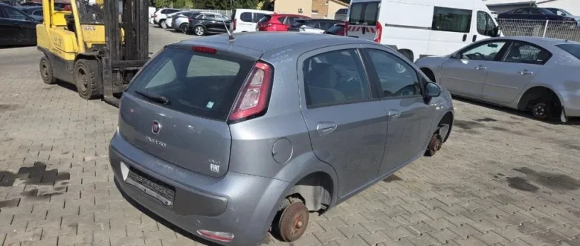 lacno-rozpredam-fiat-grande-punto-na-nahradne-diely-big-4