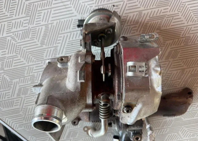 predam-plne-funkcne-fabricke-turboduchadlo-vwskoda-20tdi-big-0