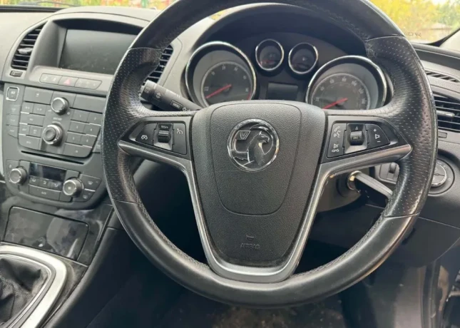 opel-insignia-big-3