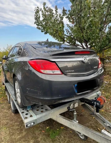 opel-insignia-big-0