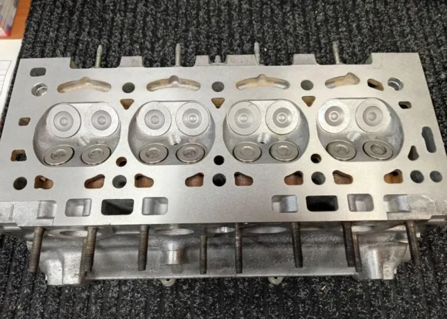 hlava-valcov-16-16v-9656769580-citroen-peugeot-big-0