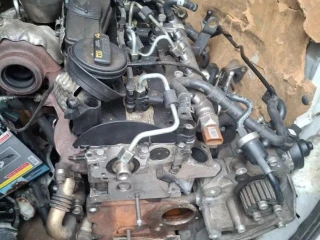 rozpredam-motor-20tdi-cr