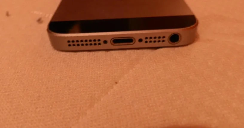 predam-apple-iphone-se-2016-64-gb-big-3