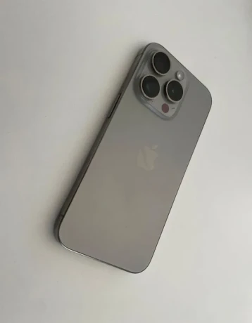 iphone-15-pro-512gb-silver-big-2