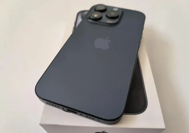 apple-iphone-15-pro-max-256gb-blue-titanium-bateria-88-big-4