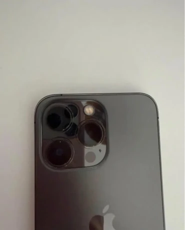iphone-13pro-vesmirny-big-2