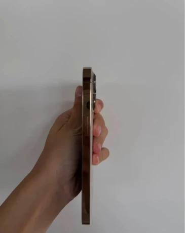 iphone-13pro-big-3