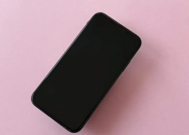 iphone-xr-128gb-black-big-1