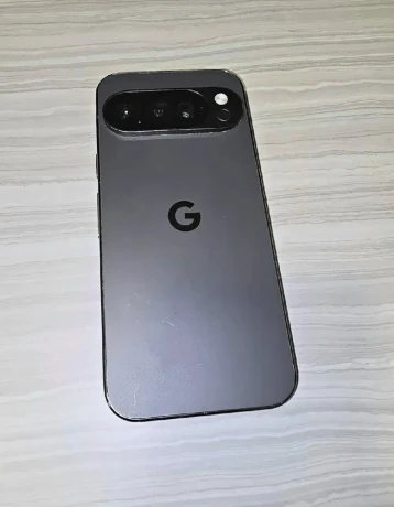 google-pixel-10-pro-256-gb-obsidian-zaruka-do-122027-big-0